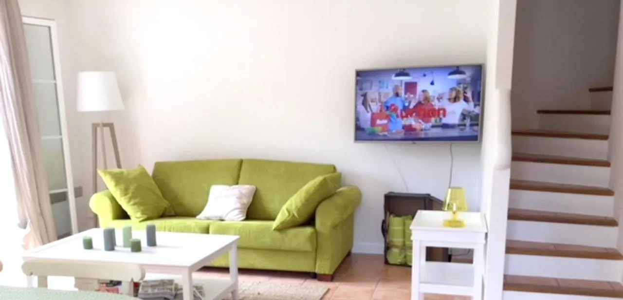 House With 3 Bedrooms In Grimaud With Shared Pool Furnished Garden And Wifi 2 Km From The Beach Saint-Tropez 0*,  France