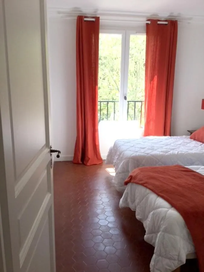 House With 3 Bedrooms In Grimaud With Shared Pool Furnished Garden And Wifi 2 Km From The Beach Saint-Tropez 0*,