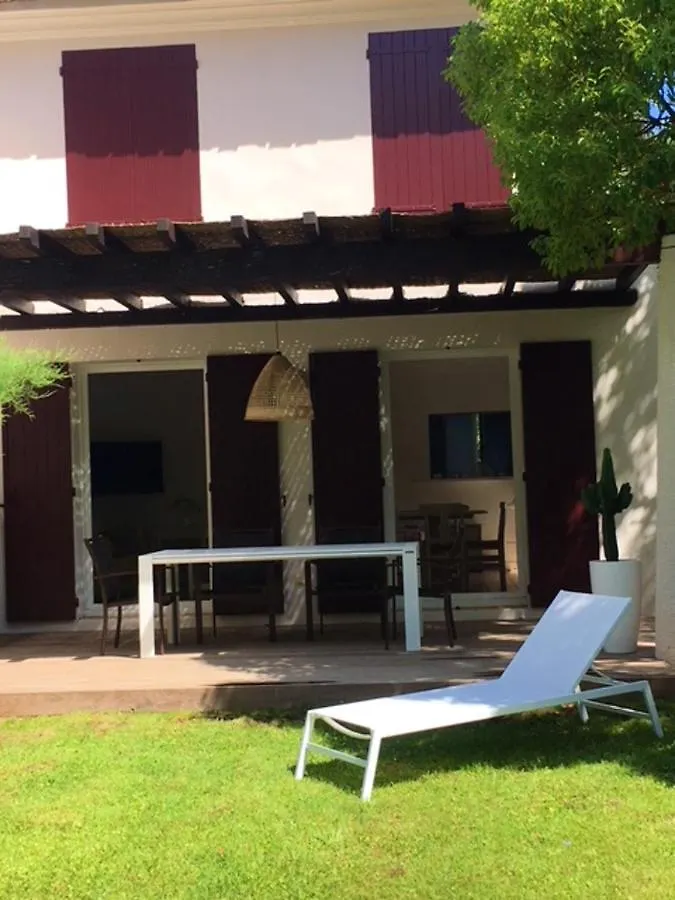 House With 3 Bedrooms In Grimaud With Shared Pool Furnished Garden And Wifi 2 Km From The Beach Saint Tropez Prázdninový dům